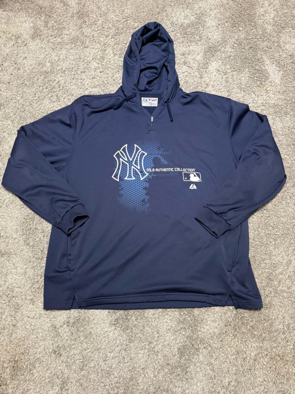Majestic New York Yankees Navy Hooded Performance Jacket